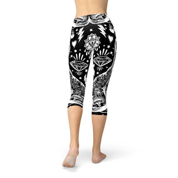 Women's Black Magic Cat Capri Leggings