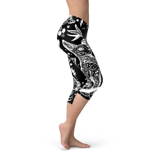 Women's Black Magic Cat Capri Leggings