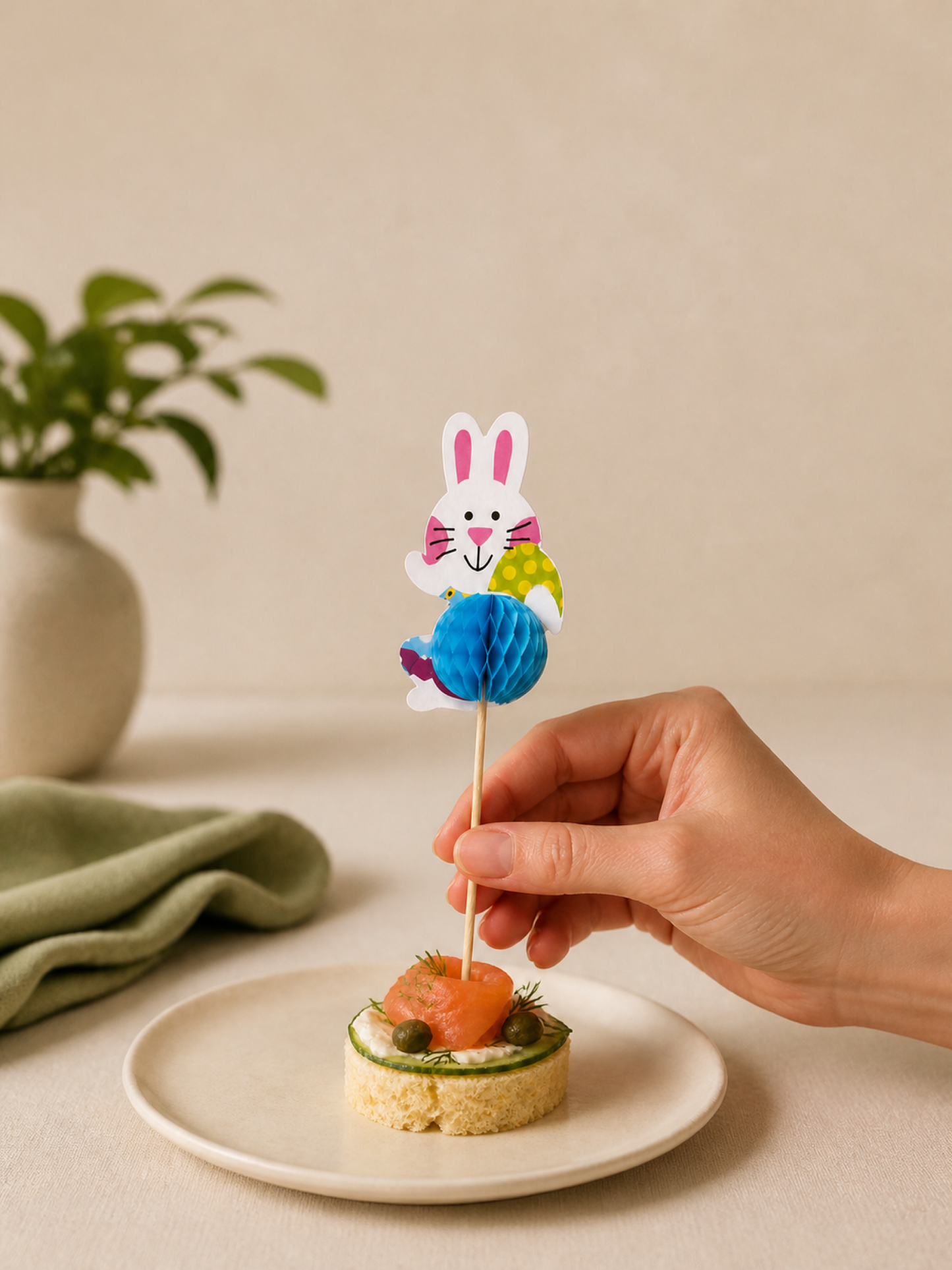 4-Inch Rabbit Party Picks, 100 Count — PDP image 4 of 8