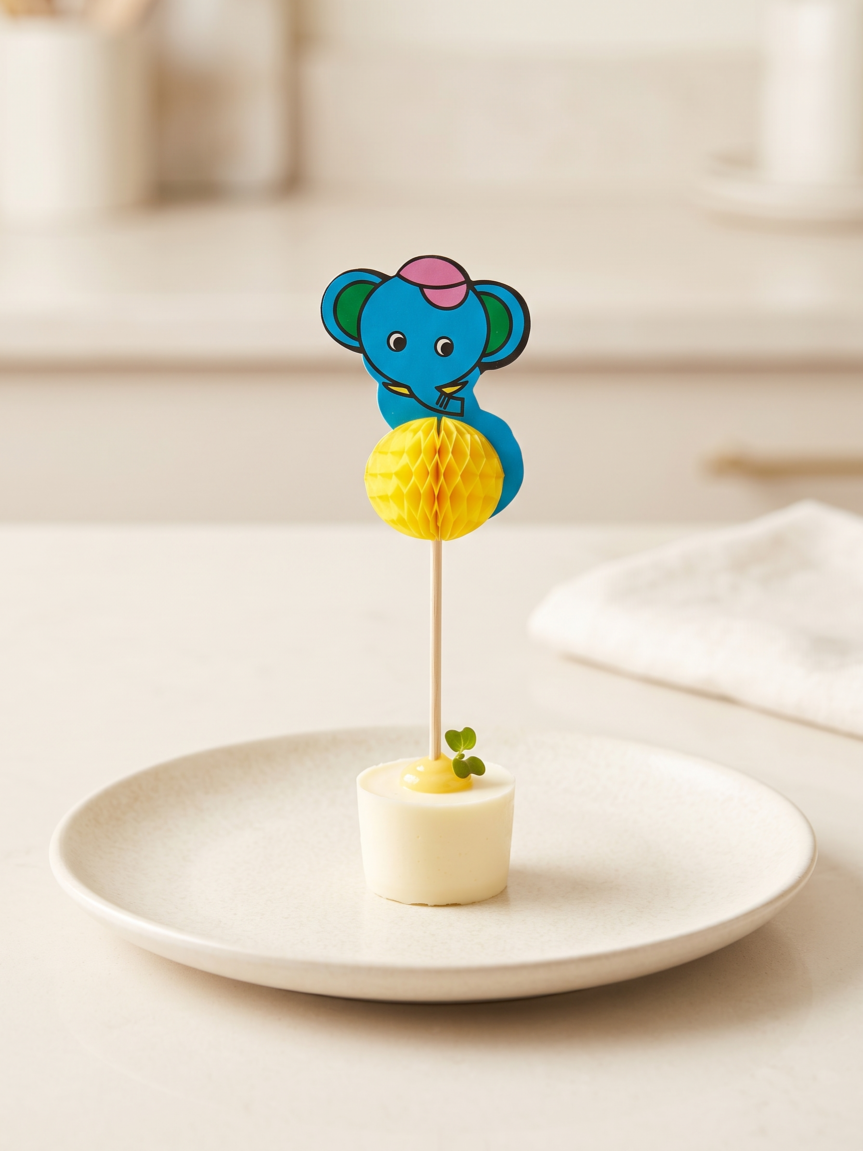 4-Inch Assorted Animal Party Picks, 100 Count — temporary PDP 02