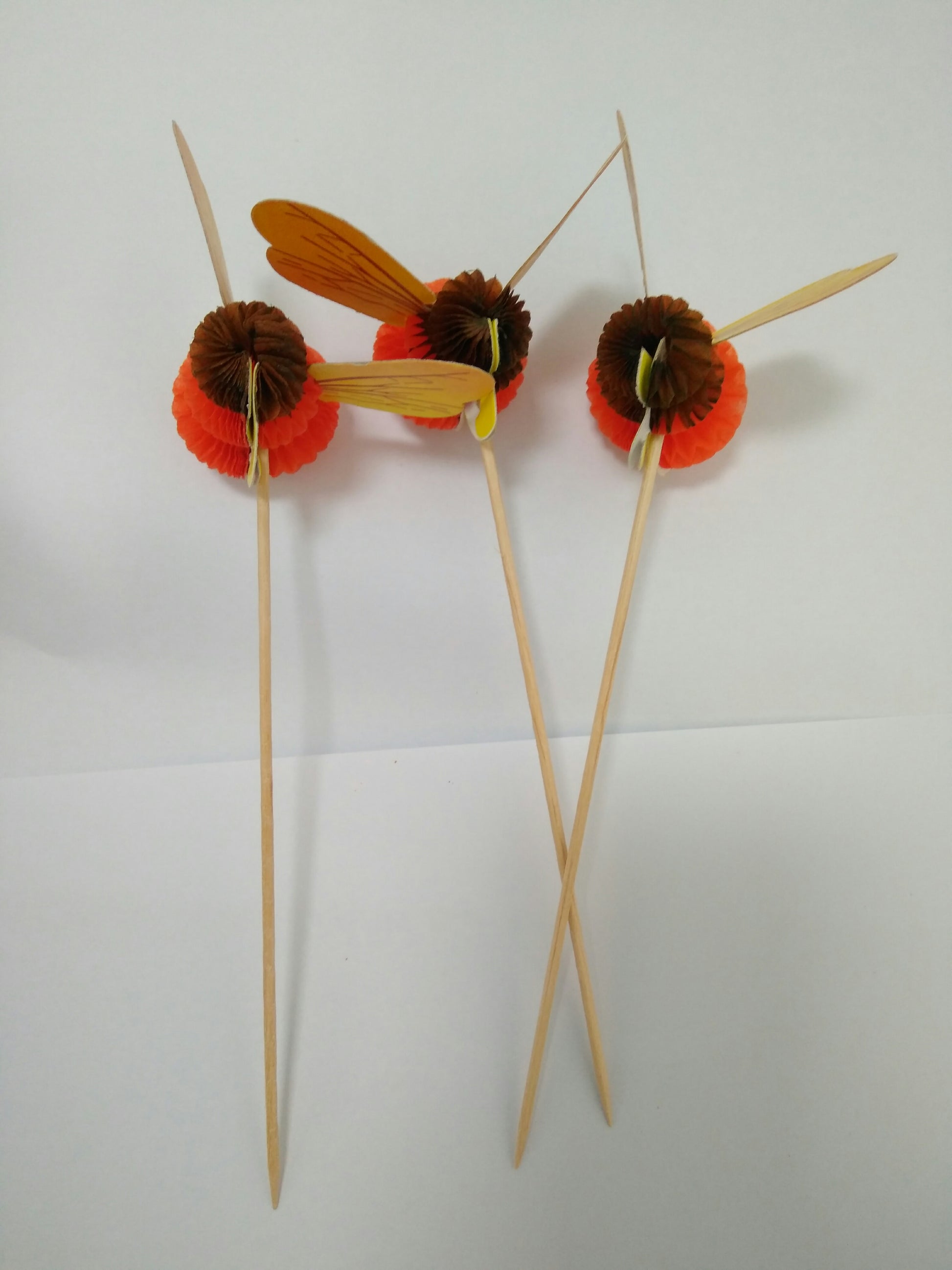4-Inch Bee Party Picks, 100 Count