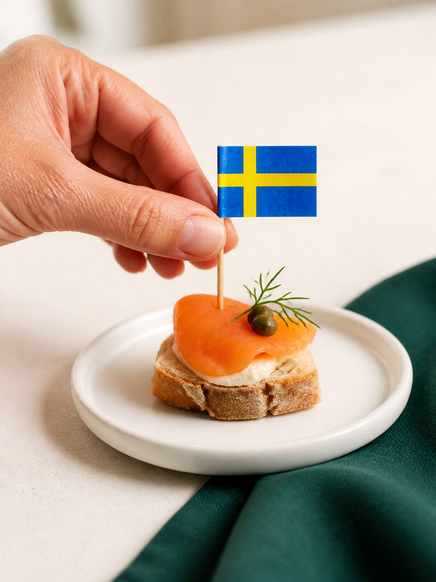 Sweden Flag Picks, 100 Count — In-use scale (4 of 8)