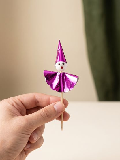 4-Inch Clown Figural Frill Picks, 100 Count — In-use scale (4 of 8)