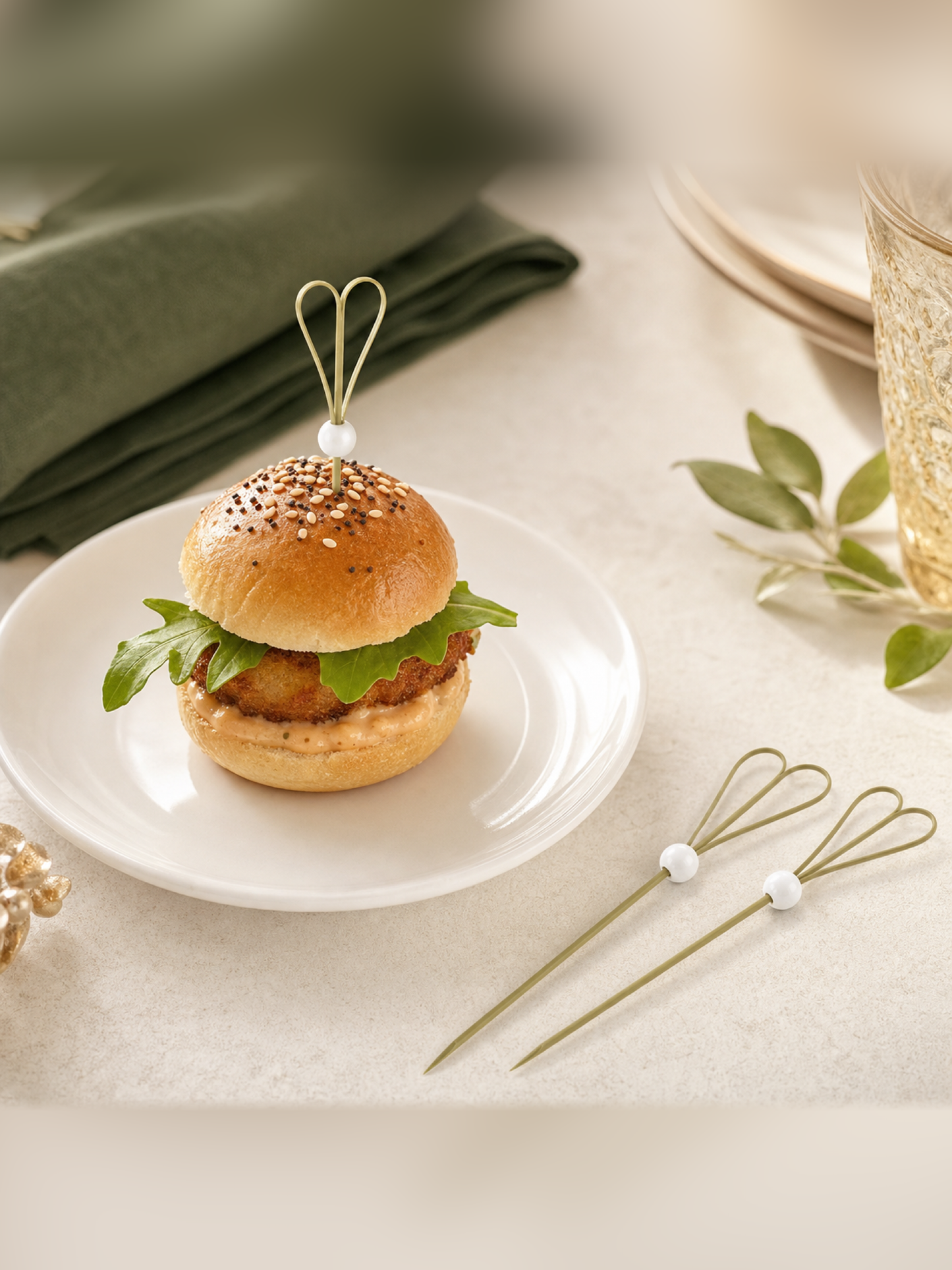 White Heart-Loop Bamboo Picks, 100 Count — Primary use scene (2 of 8)