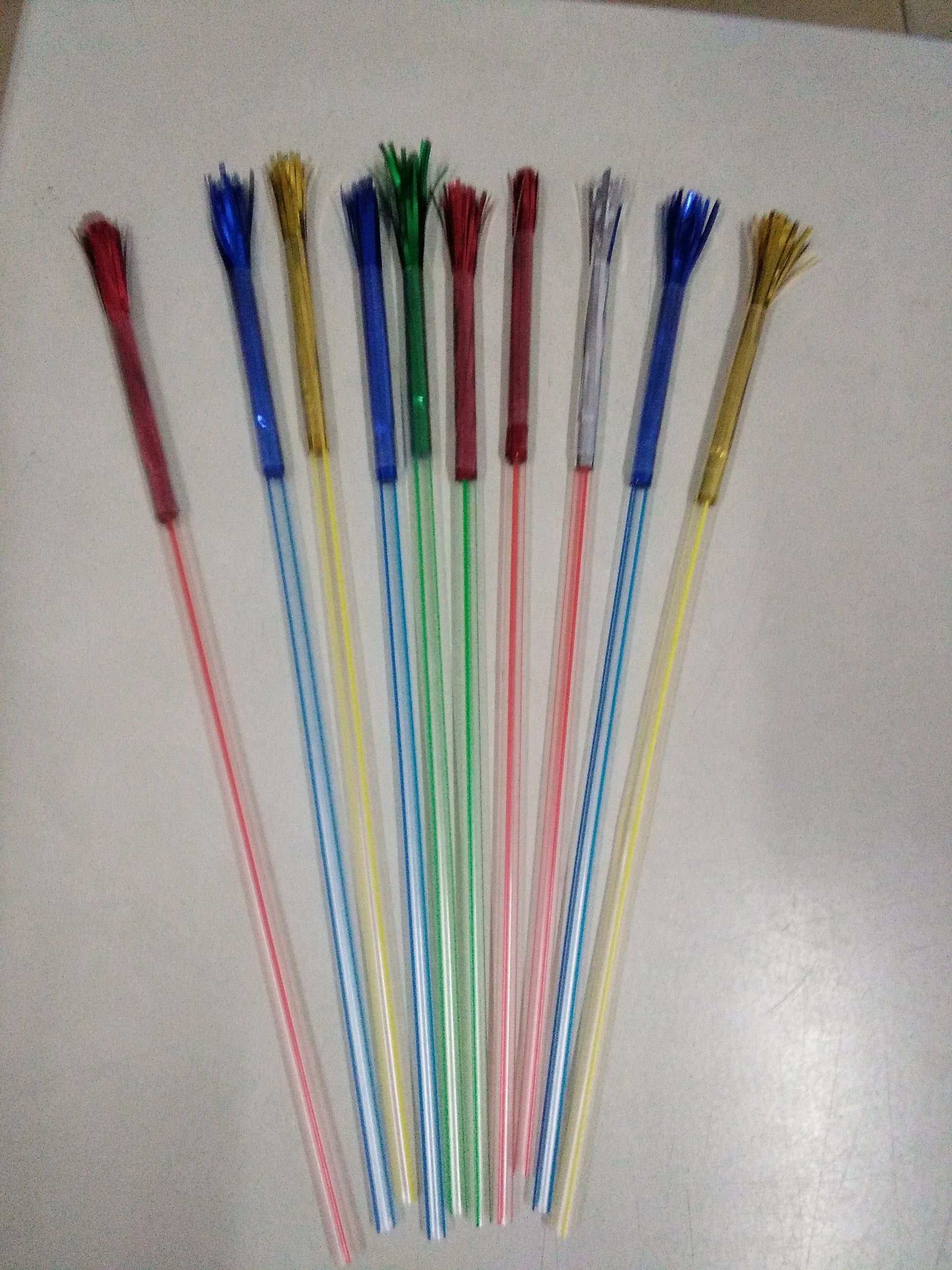 Short Frill Drinking Straws, 100 Count