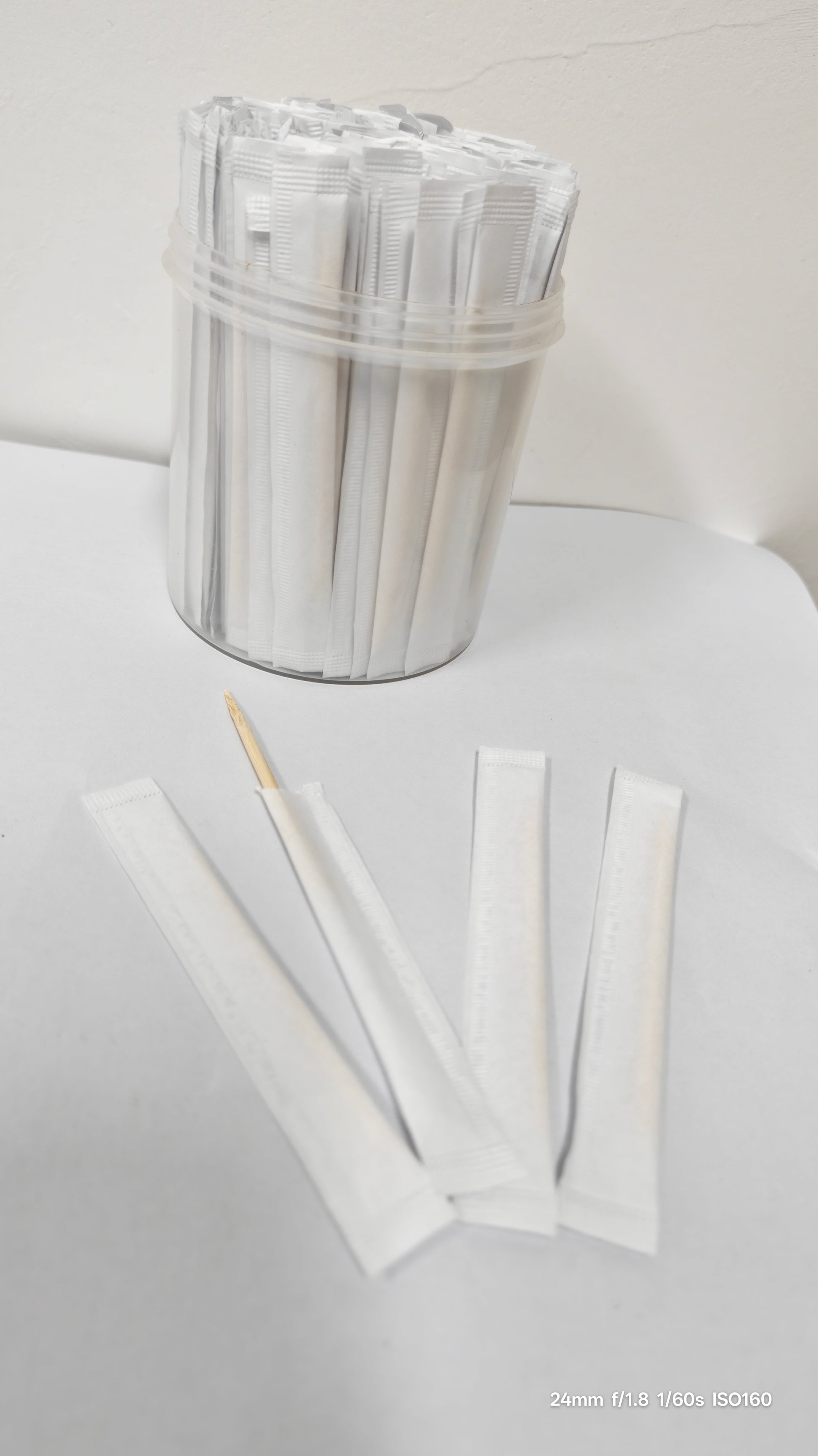 Plain Paper-Wrapped Bamboo Picks, 100 Count